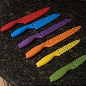 12-piece color-coded knife set